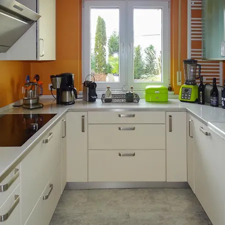 Ahrterrassen Penthouse アパート バート・ノイェンアール・アールヴァイラー